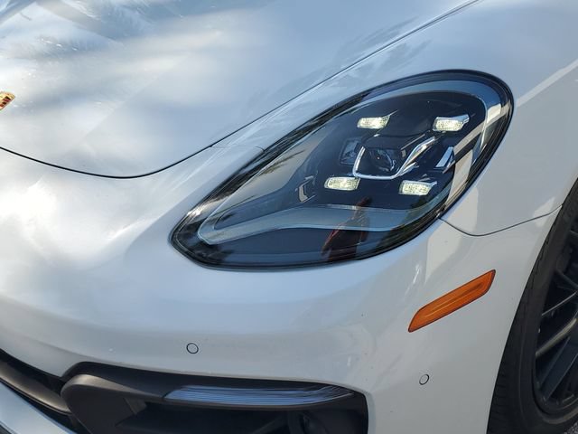 Used 2023 Porsche Panamera RWD image 10