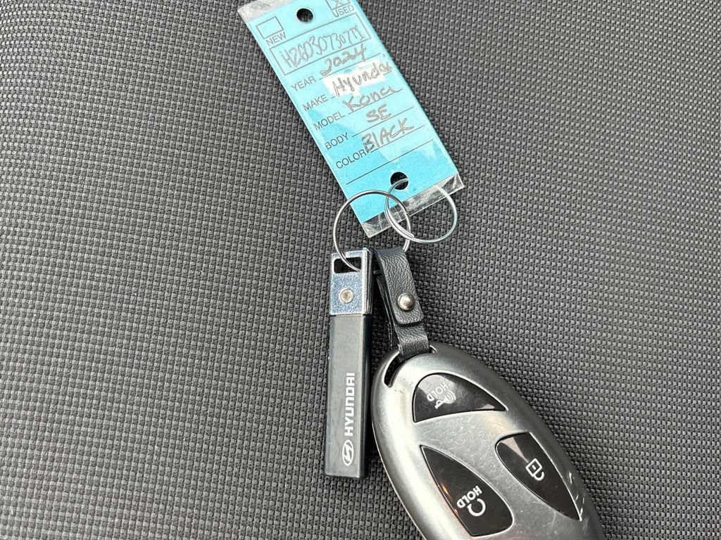 Used 2024 Hyundai Kona SEL image 36