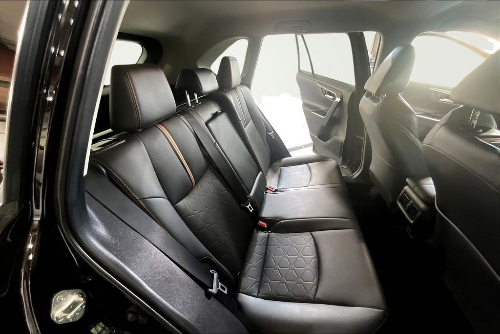 Used 2020 Toyota RAV4 Adventure AWD/4WD image 27
