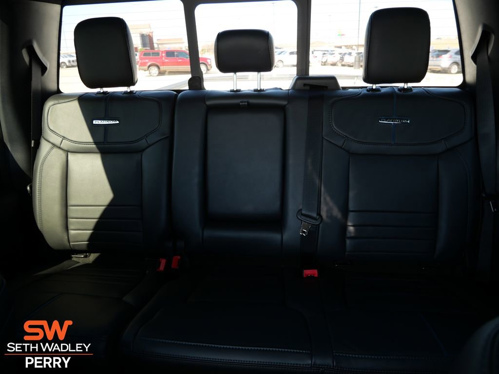 Used 2026 Ford F450 Platinum w/ FX4 Off-Road Package image 14