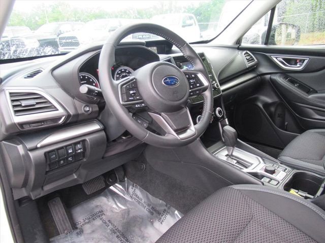 Used 2020 Subaru Forester Premium image 15