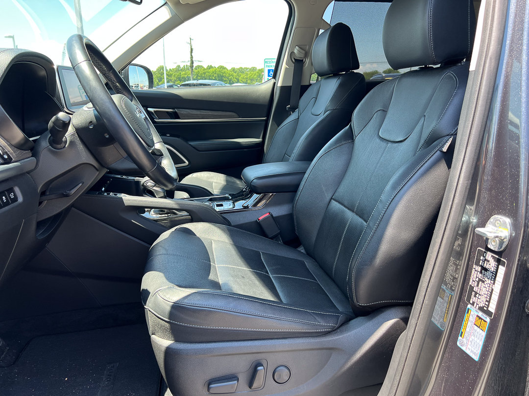 Used 2022 Kia Telluride EX w/ EX Premium Package AWD/4WD image 17