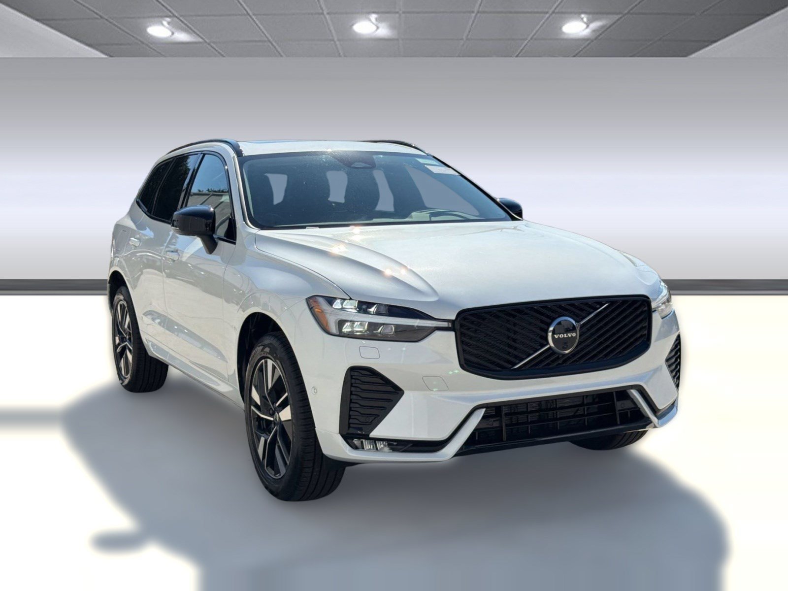 New 2026 Volvo XC60 B5 Plus w/ Climate Package AWD/4WD image 7