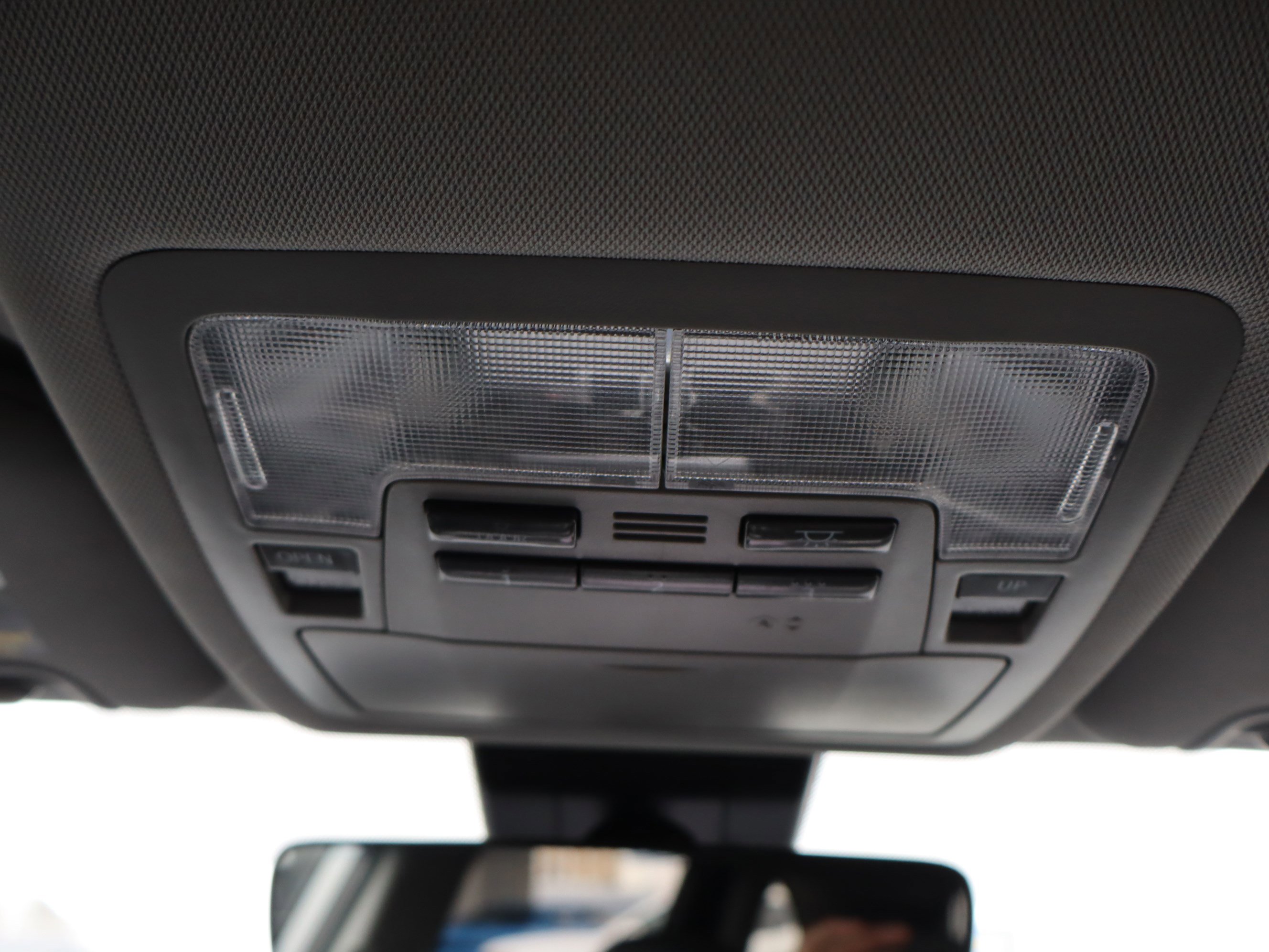 Used 2019 Toyota Highlander XLE image 29