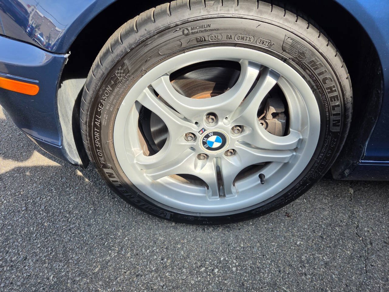 Used 2004 BMW 330Ci Convertible RWD image 24