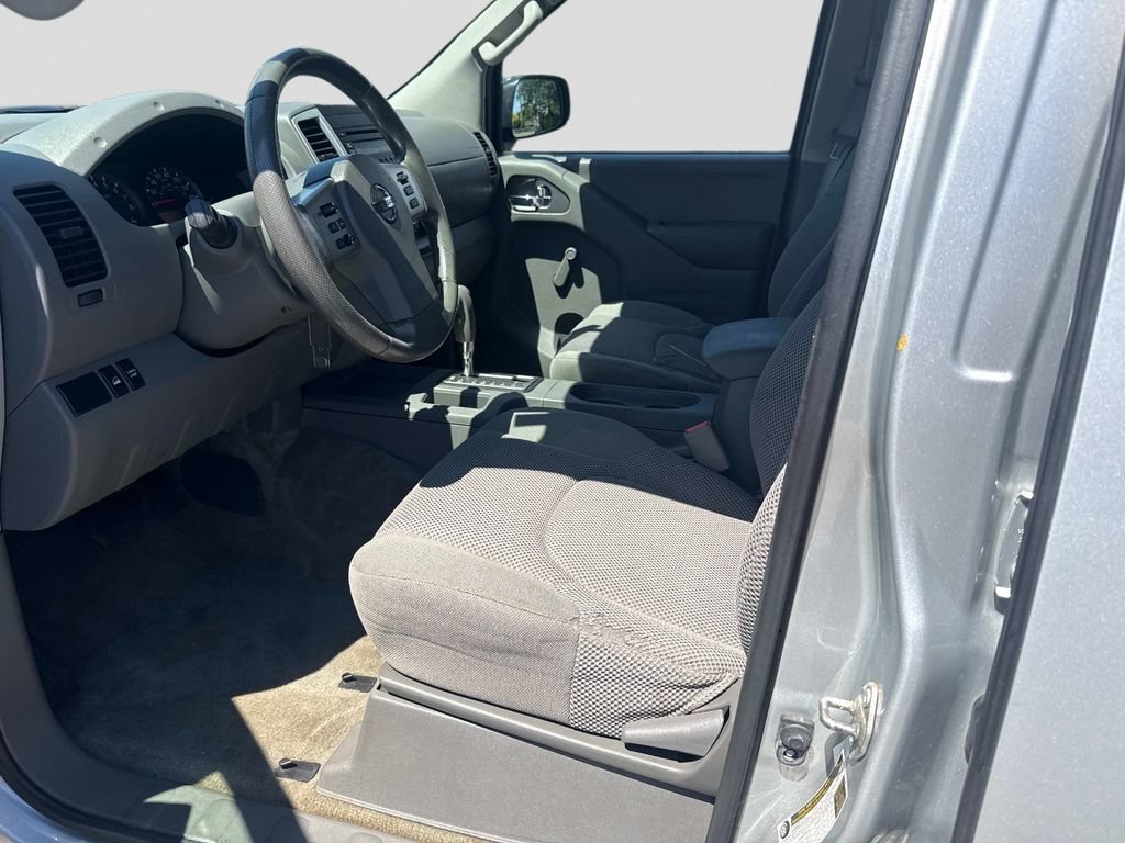Used 2016 Nissan Frontier S AWD/4WD image 18