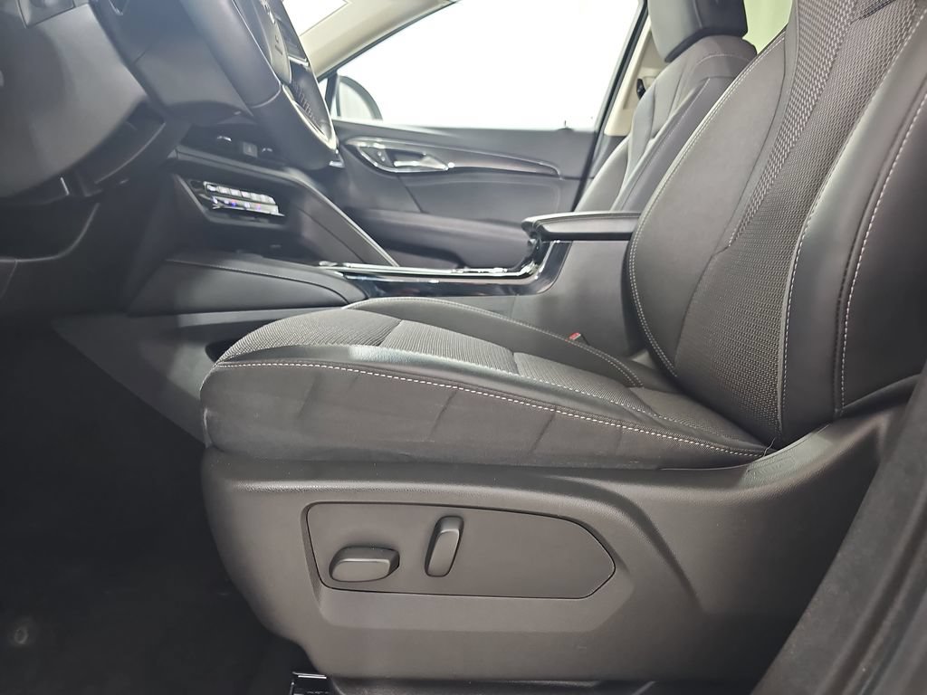 Certified 2023 Buick Envision Preferred FWD image 34