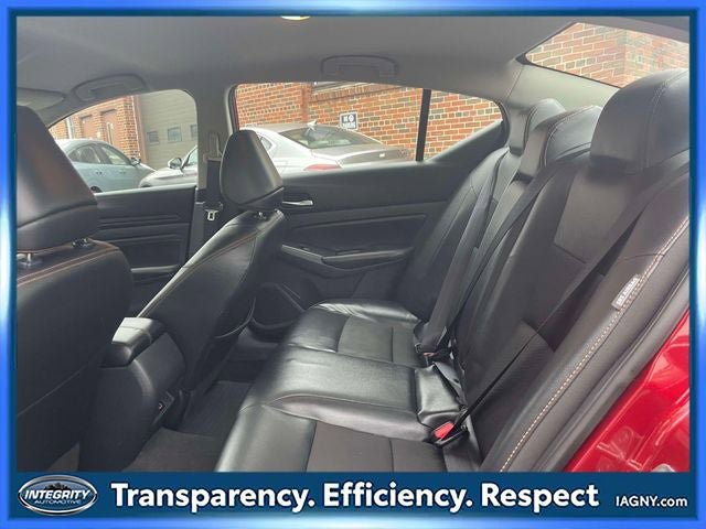 Certified 2022 Nissan Altima 2.5 SR AWD/4WD image 12