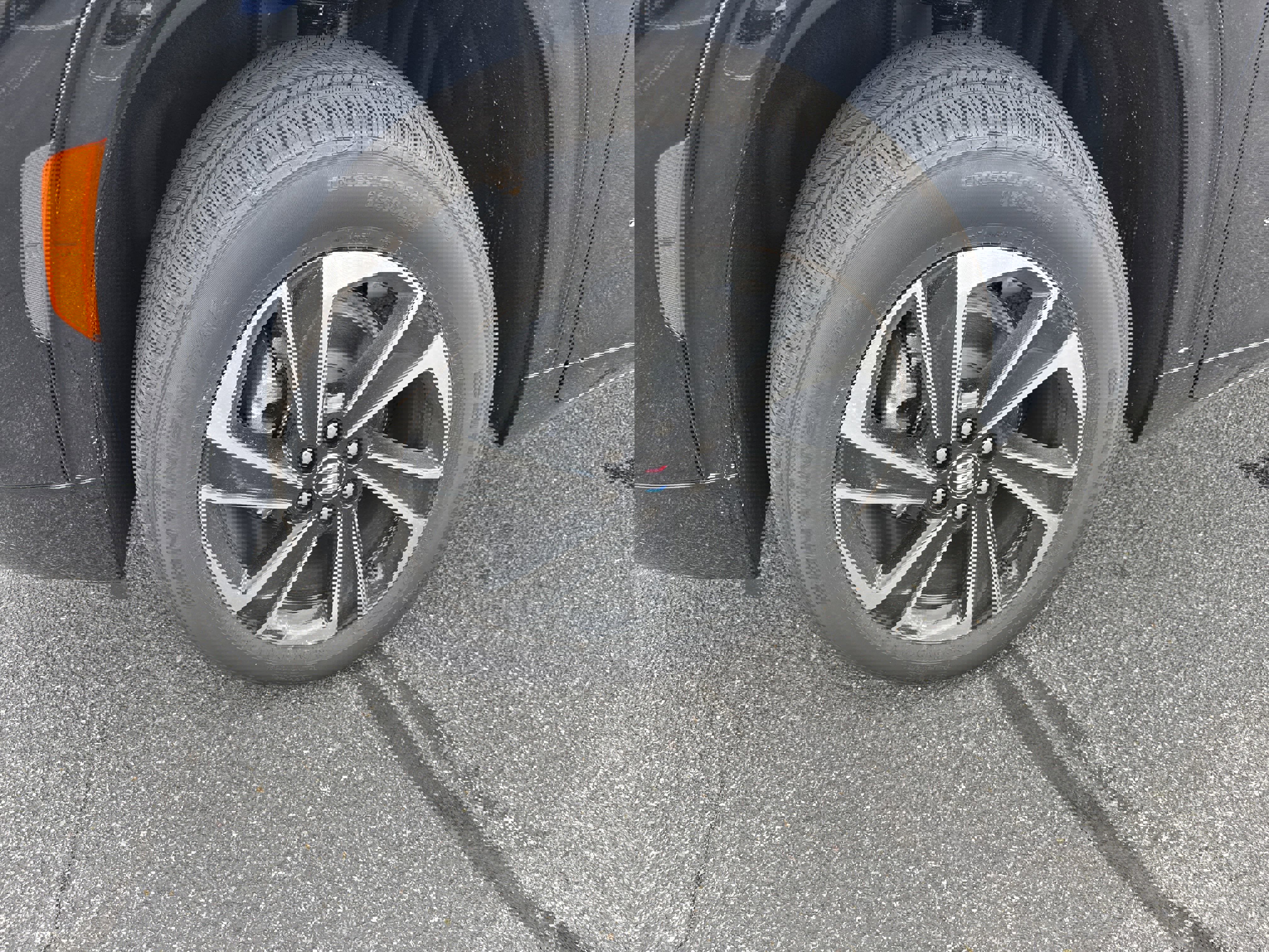 New 2025 Buick Enclave Sport Touring w/ Power Package image 9