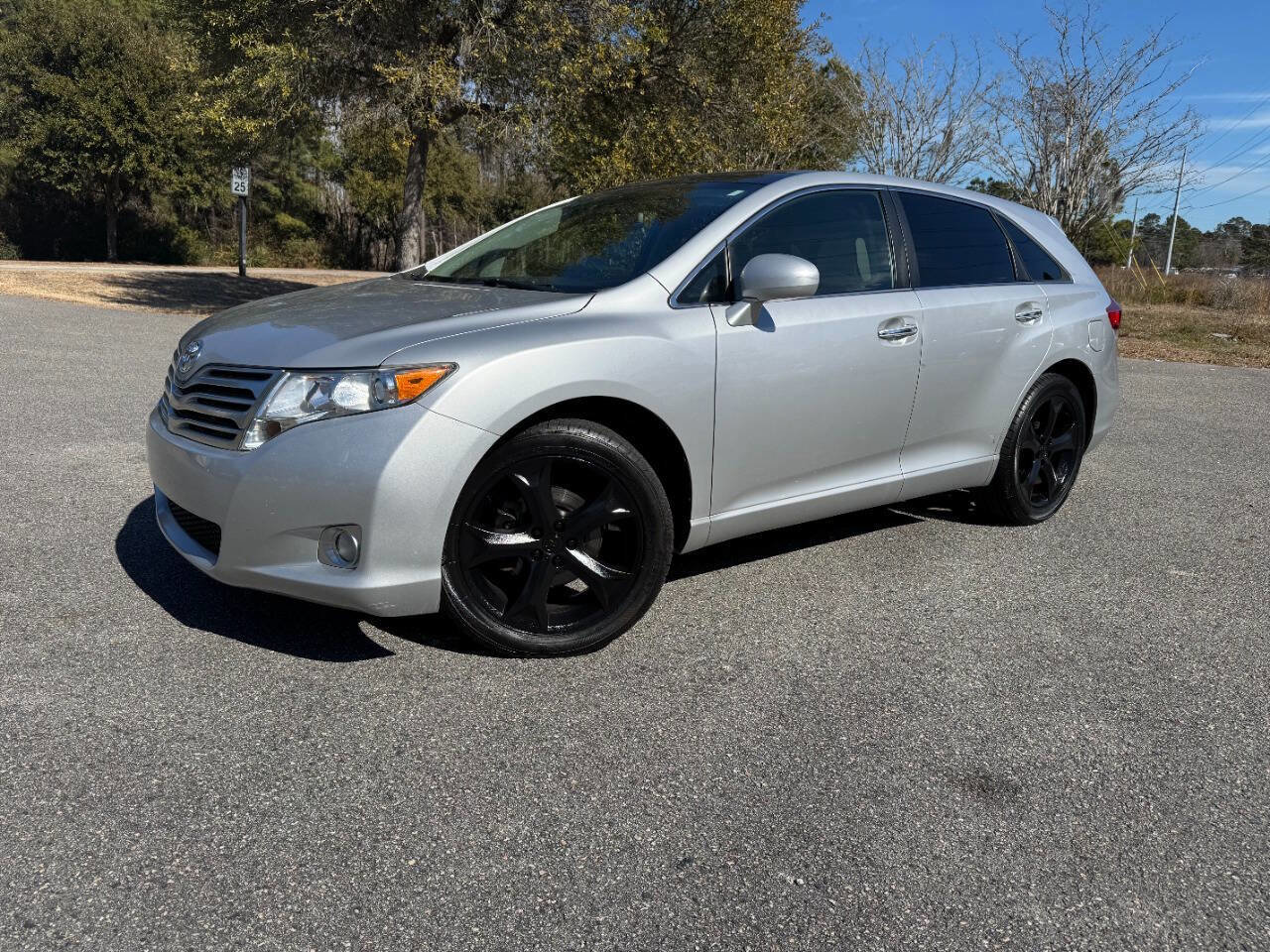 Used 2011 Toyota Venza w/ Convenience Pkg FWD image 29