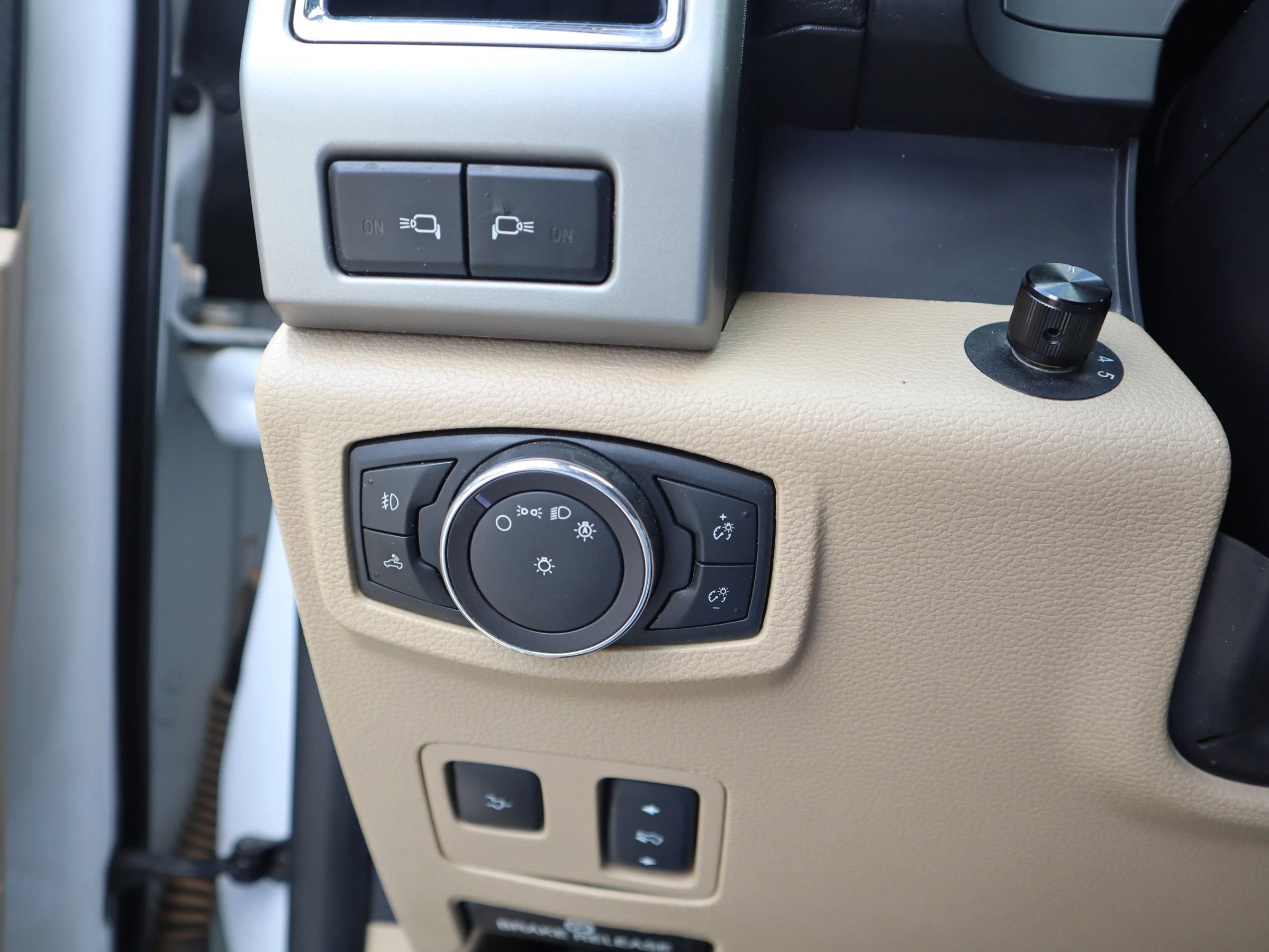 Used 2018 Ford F250 Lariat w/ Lariat Ultimate Package image 23