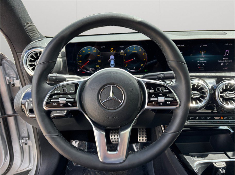 Used 2023 Mercedes-Benz CLA 250 4MATIC image 25