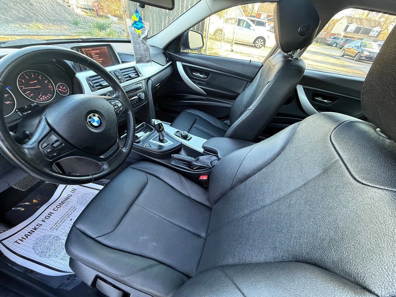 Used 2013 BMW 320i xDrive 320i xDrive AWD 4dr Sedan image 9