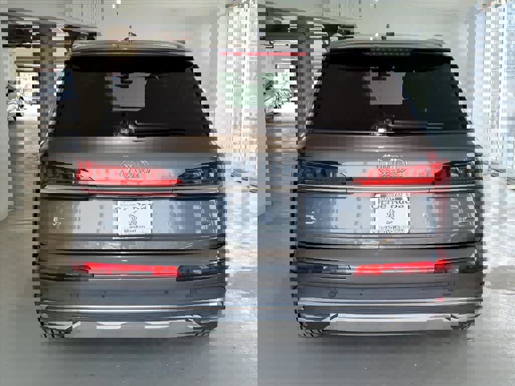 Used 2023 Audi Q7 2.0T Premium Plus w/ Premium Plus Package image 5