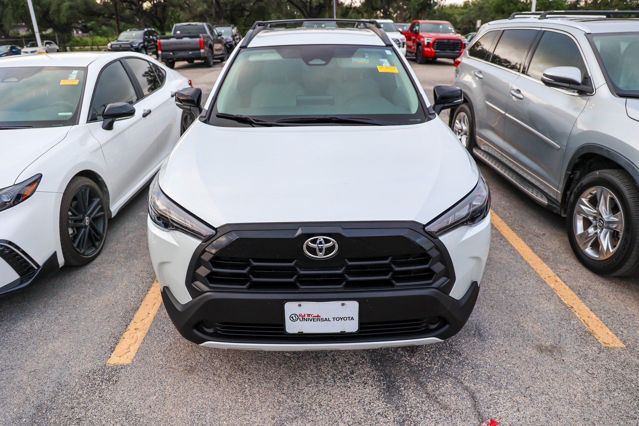 Certified 2026 Toyota Corolla Cross LE FWD image 5