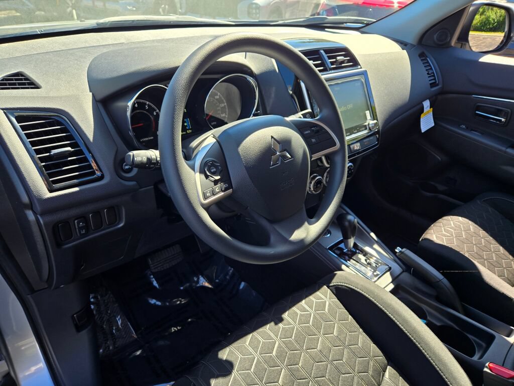 New 2027 Mitsubishi Outlander Sport ES AWD/4WD image 16