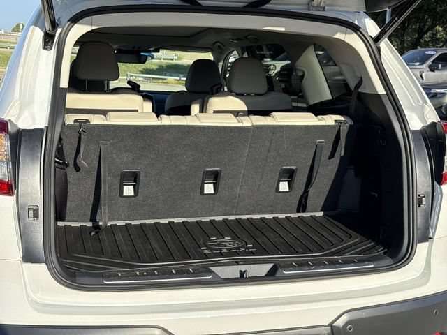 Certified 2025 Subaru Ascent Limited AWD/4WD image 13