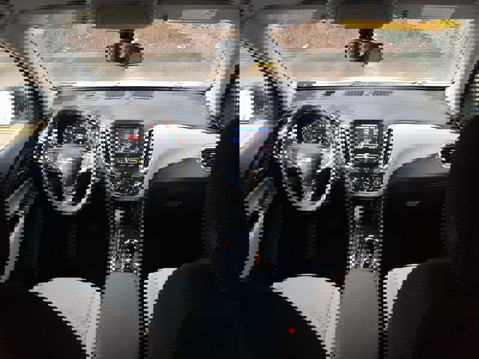 Used 2024 Chevrolet Equinox LS image 13