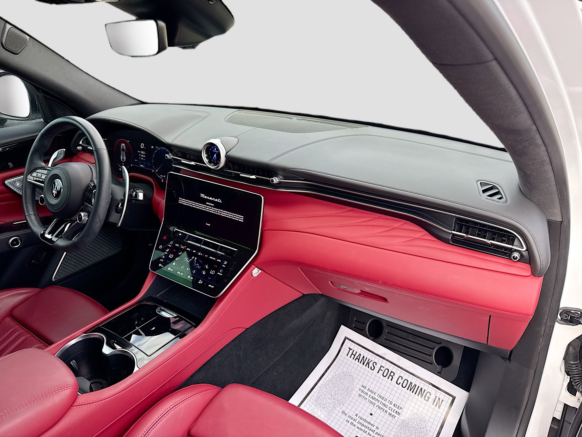 Used 2023 Maserati Grecale Modena AWD/4WD image 14