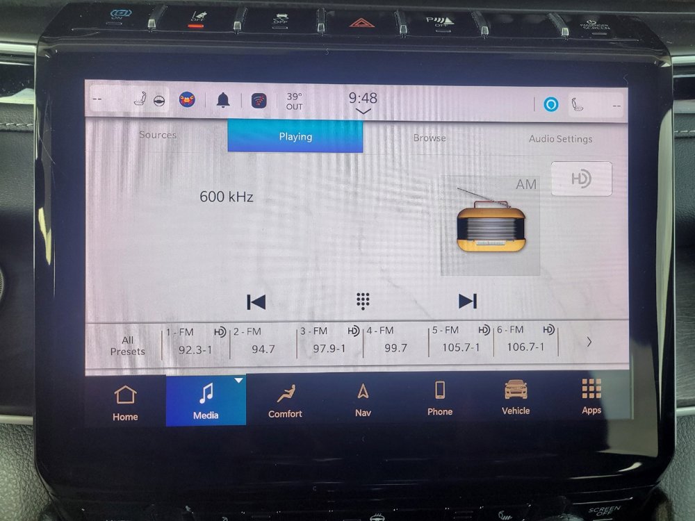 Used 2022 Jeep Grand Cherokee Limited 4xe image 25