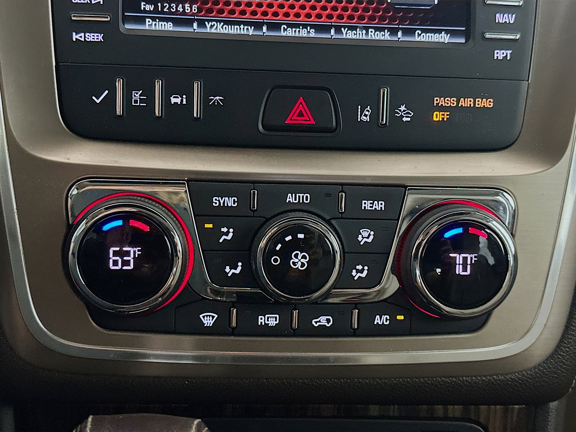 Used 2016 GMC Acadia Denali FWD image 24