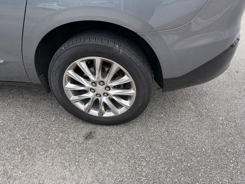 Used 2020 Buick Enclave Essence FWD image 10