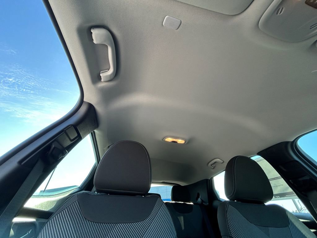 New 2027 Chevrolet Bolt LT w/ Comfort Package image 27