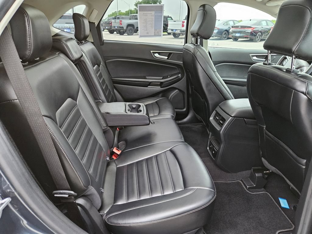 Used 2023 Ford Edge SEL w/ Convenience Package AWD/4WD image 32