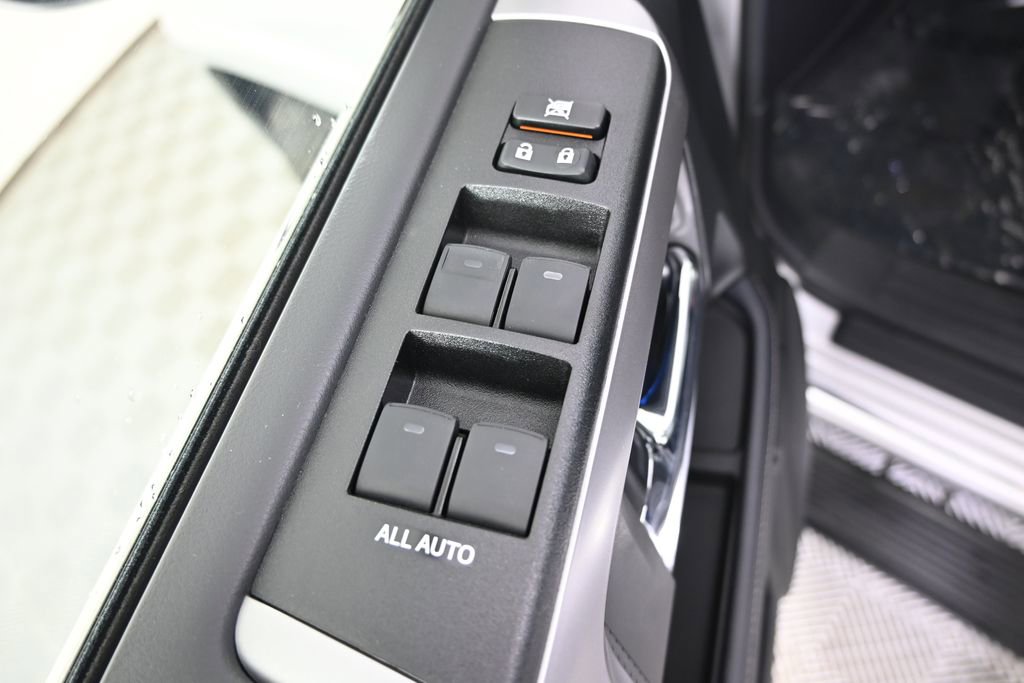 Used 2024 Toyota 4Runner Limited image 20