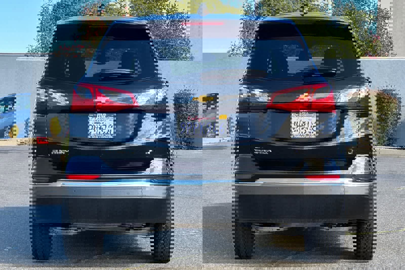 Used 2020 Chevrolet Equinox LT image 8