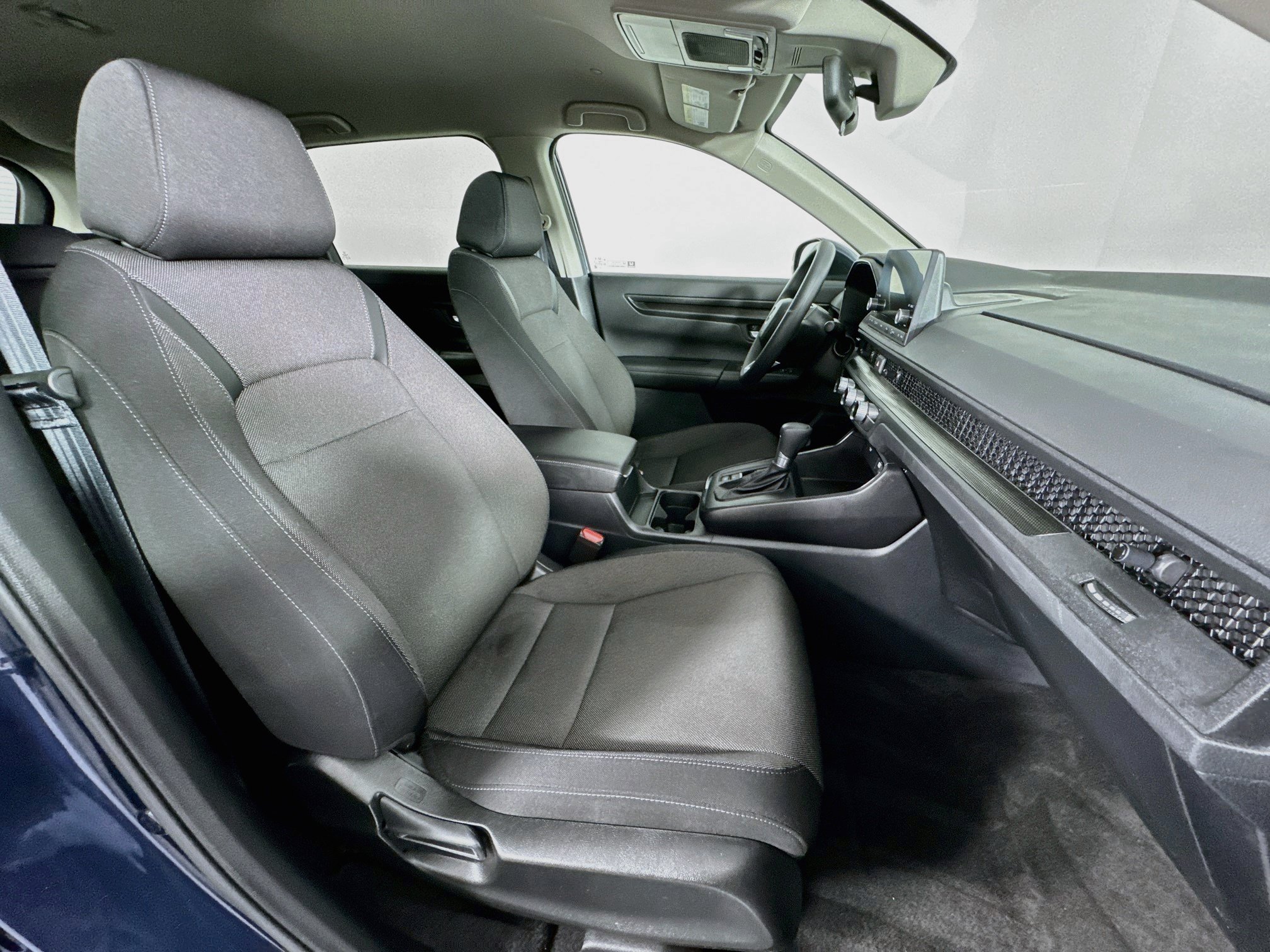 Certified 2025 Honda CR-V LX image 26