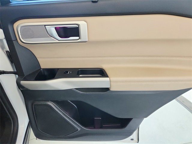 Used 2022 Ford Explorer Limited image 50