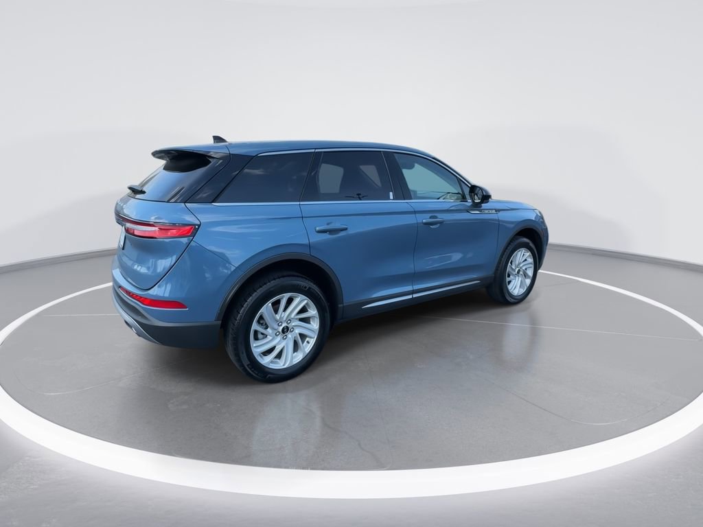 Used 2025 Lincoln Corsair FWD image 8