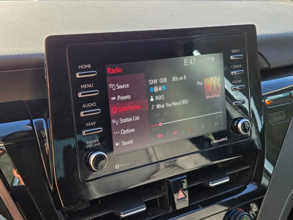 Used 2024 Toyota Camry SE FWD image 25