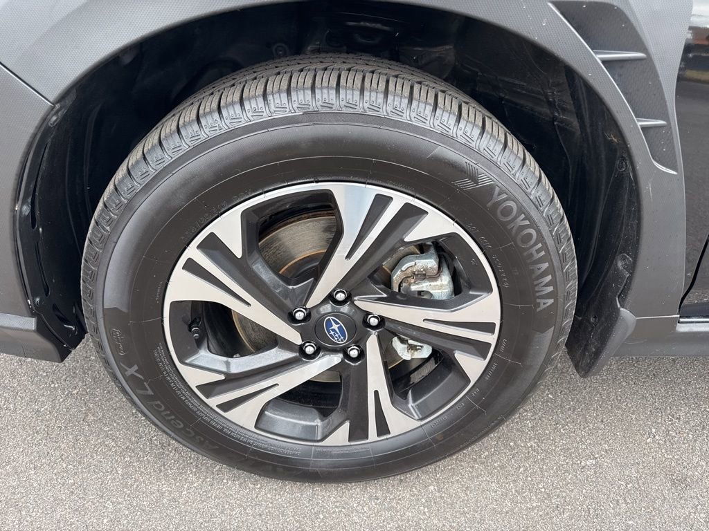 Used 2024 Subaru Crosstrek 2.0i Premium image 30