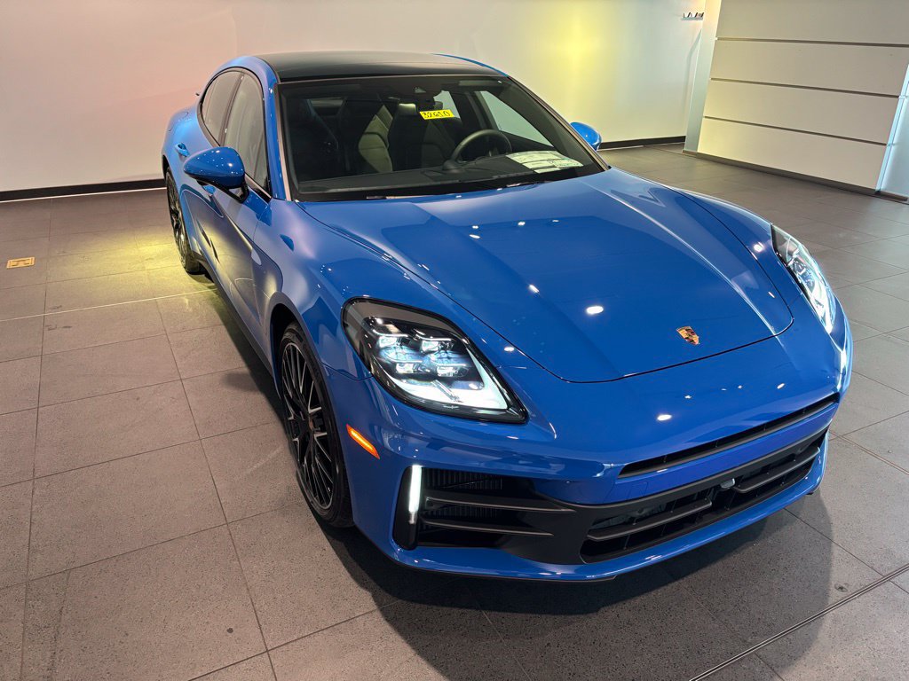 Certified 2026 Porsche Panamera RWD image 32