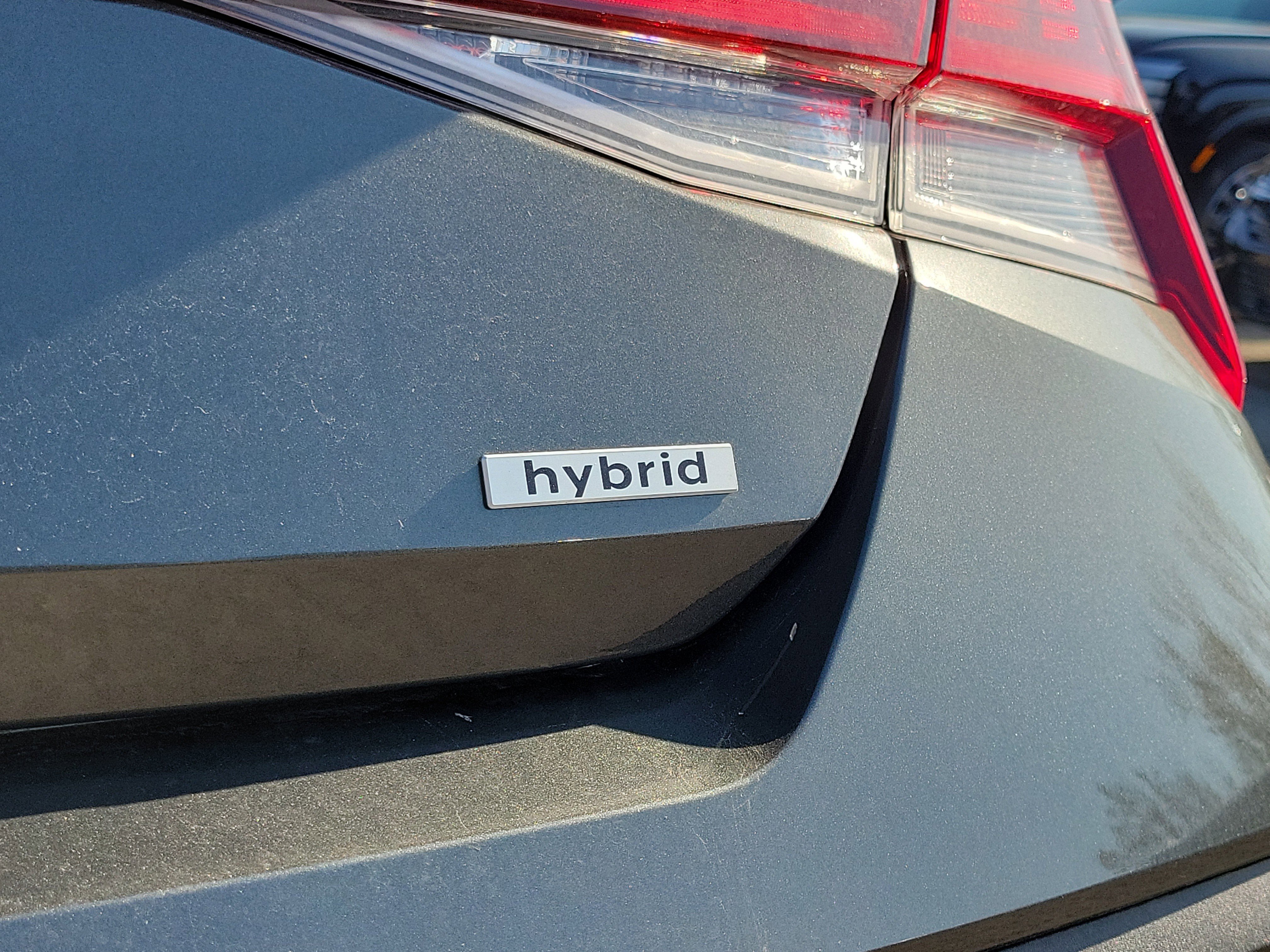 New 2025 Hyundai Elantra SEL FWD image 7