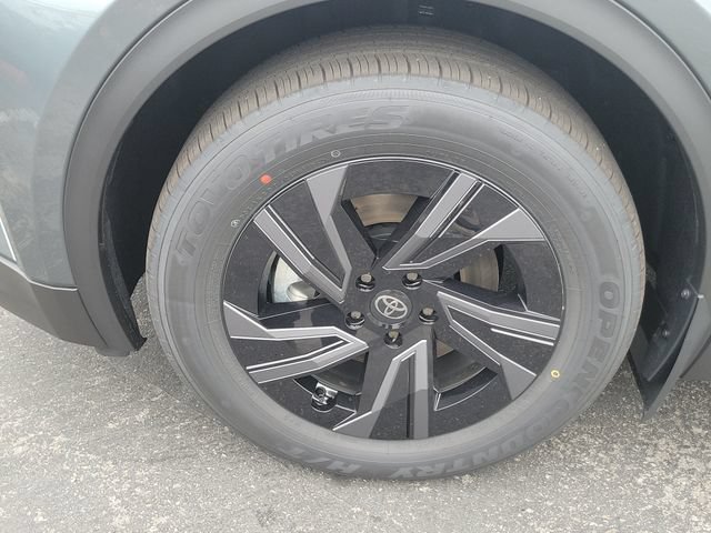New 2026 Toyota C-HR AWD/4WD image 24