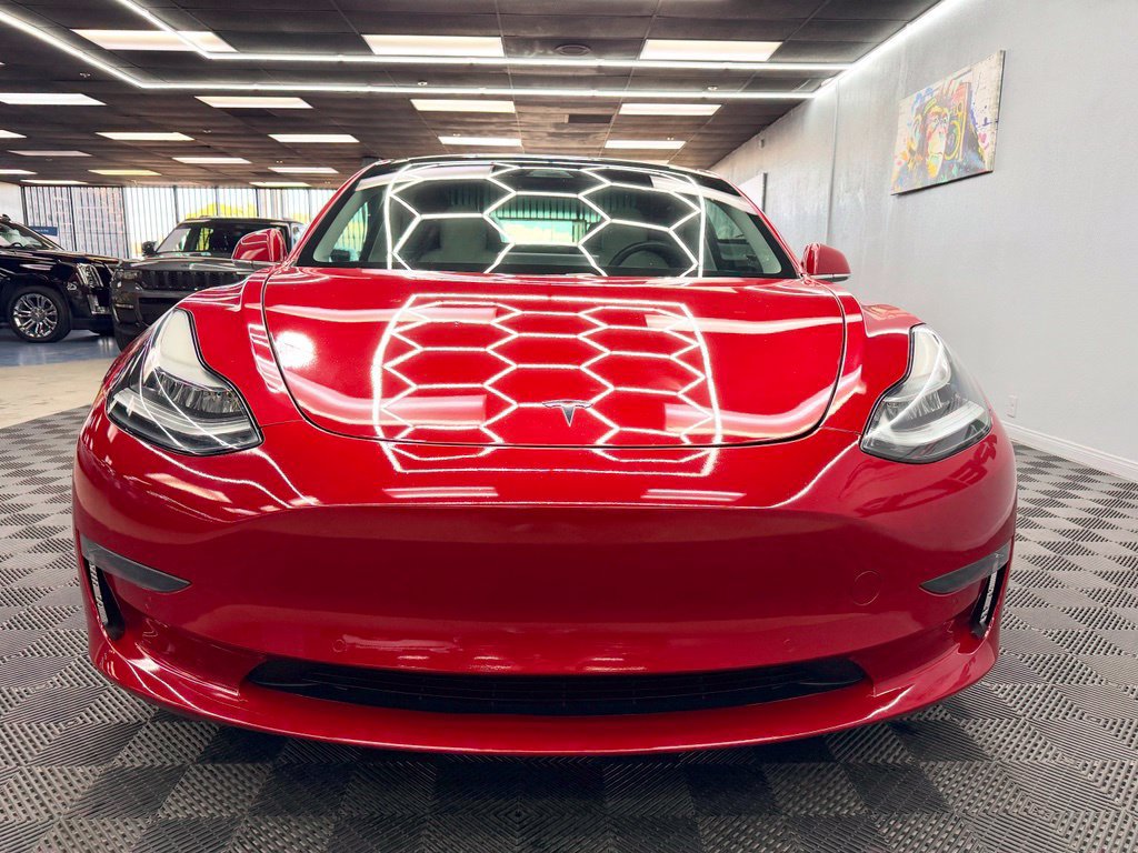 Used 2019 Tesla Model 3 Standard Range RWD image 4