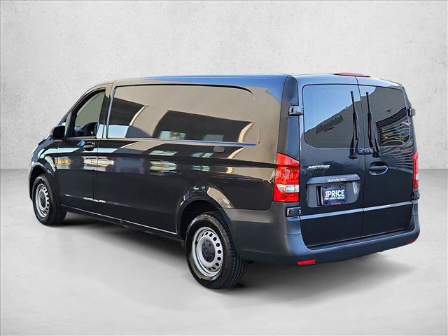 Used 2023 Mercedes-Benz Metris image 8