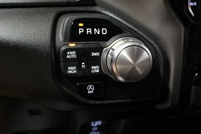 Used 2025 RAM 1500 Laramie AWD/4WD image 27