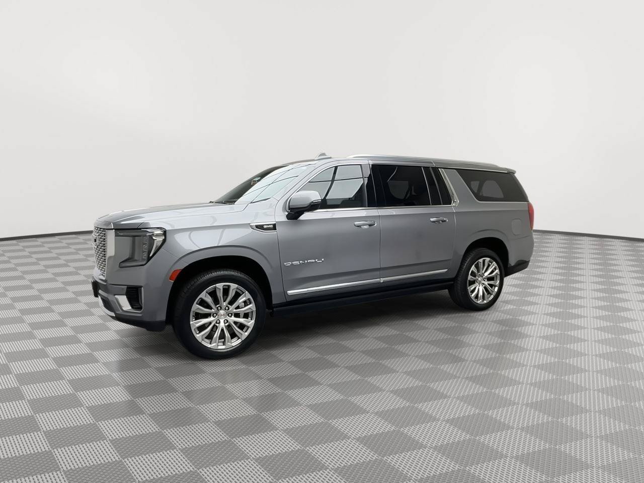 Certified 2023 GMC Yukon XL Denali AWD/4WD image 41