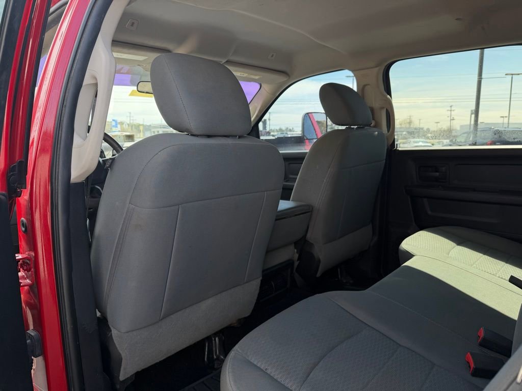 Used 2017 RAM 2500 Tradesman w/ Chrome Appearance Group image 25