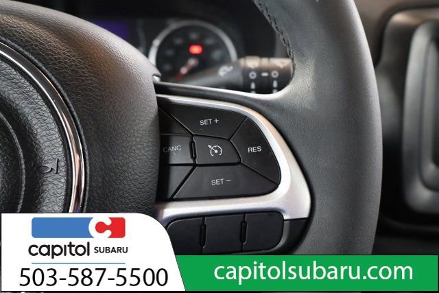 Used 2018 Jeep Renegade Latitude image 19