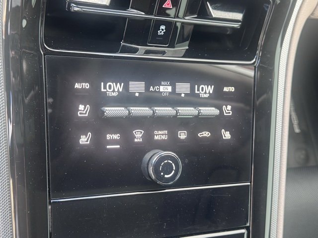 Used 2024 Porsche Panamera 4 image 26