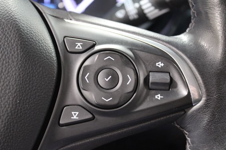 Used 2020 Buick Envision Essence image 32