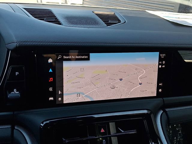 New 2025 Porsche Panamera 4 image 17