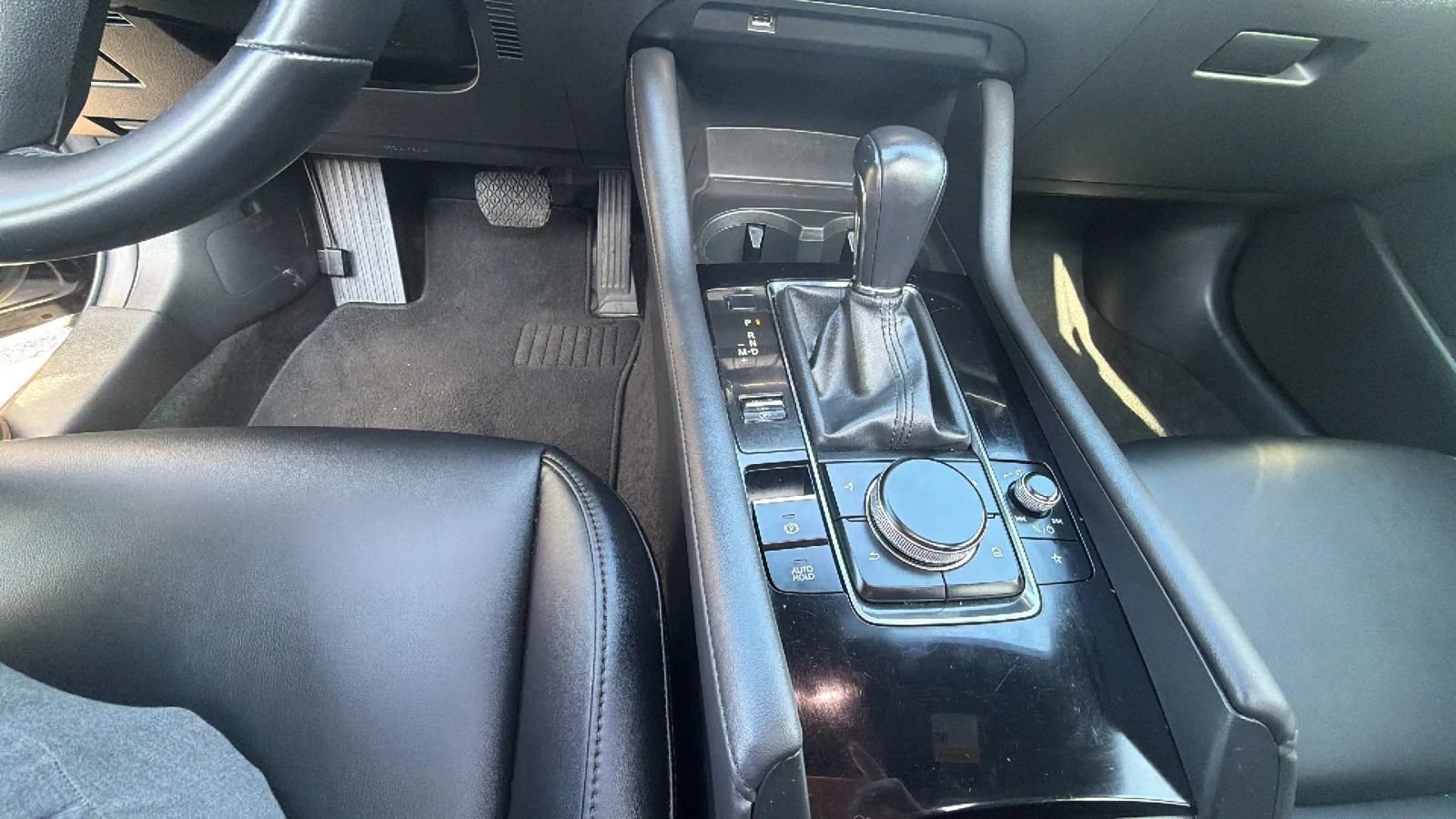 Used 2021 MAZDA MAZDA3 s FWD image 19