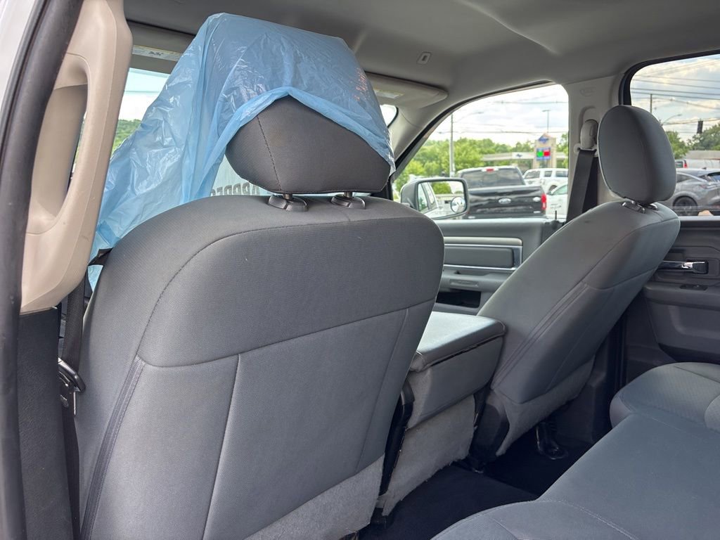 Used 2017 RAM 1500 Classic SLT AWD/4WD image 22
