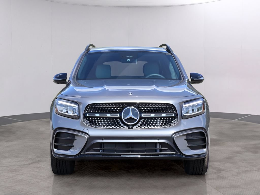 New 2026 Mercedes-Benz GLB 250 4MATIC image 2